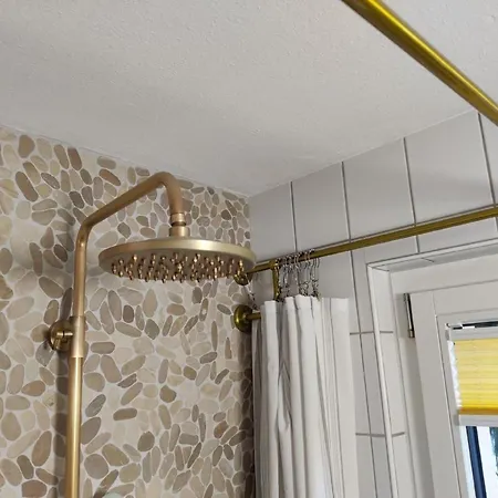 Aebnit By Interhome Lejlighed Aeschi Bei Spiez